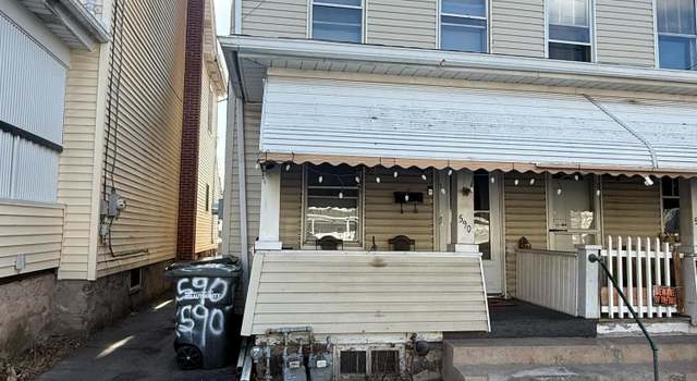 Photo of 590 Locust St, Hazleton, PA 18201