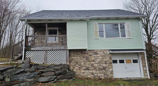Photo of 1439 Chapman Lake Rd, Jermyn, PA 18433