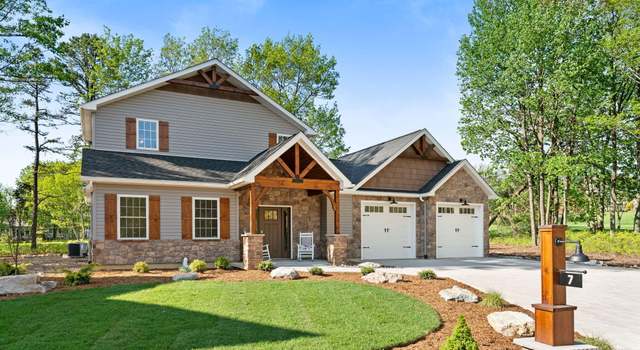 Photo of 7 Fernwood Cir, Hazleton, PA 18202