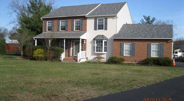 Photo of 16 Osborne Dr, Pittston, PA 18640