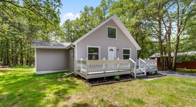 Photo of 102 Shore Dr, Albrightsville, PA 18210