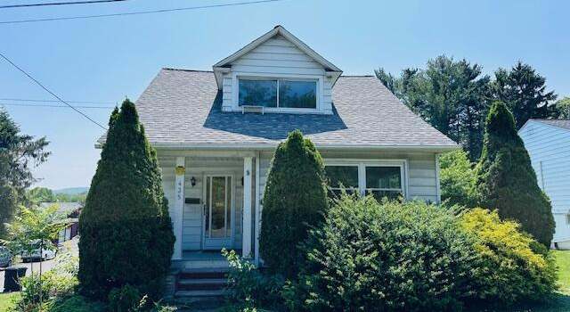 Photo of 435 Ziegler St, Dupont, PA 18641