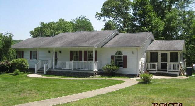 Photo of 45 Cummings Rd, Dallas, PA 18612