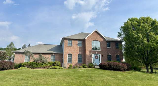 Photo of 48 Fawn Dr, Dallas, PA 18612