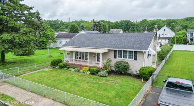Photo of 1048 Water St, Moosic, PA 18507