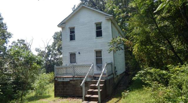 Photo of 153 Smith Row, Plymouth, PA 18651