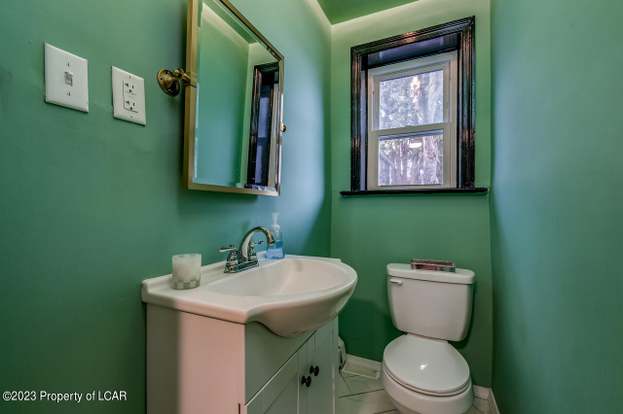 43 Sunset Ave Dallas PA 18612 MLS 23 5888 Redfin 43-sunset-ave-dallas-pa-18612-mls-23-5888-redfin