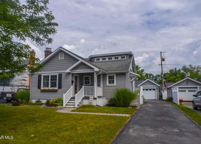 Property at 423 Cedar Blvd, Hollidaysburg, PA 16648, 3 beds, 2 baths