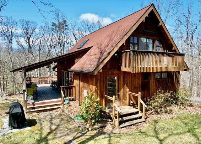 Property at 647 Meadow Rd, Manns Choice, PA 15550, 4 beds, 3 baths