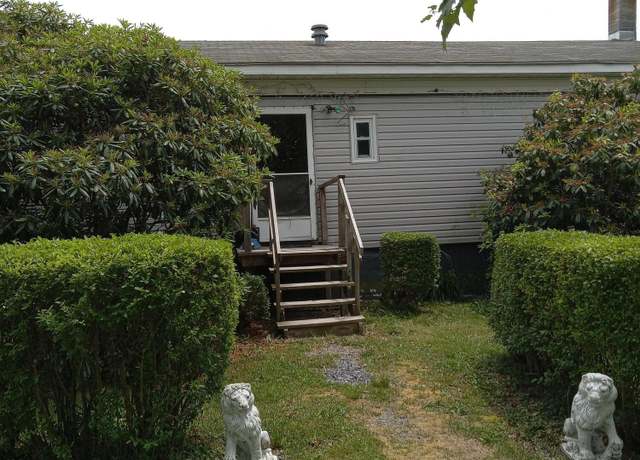 Property at 1803 Munster Rd, Portage, PA 15946, 3 beds, 1.5 baths