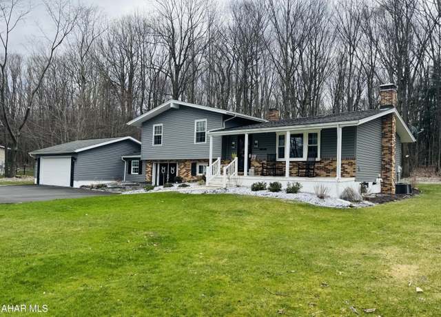 Property at 895 Coach Rd, Cresson, PA 16630, 3 beds, 2 baths