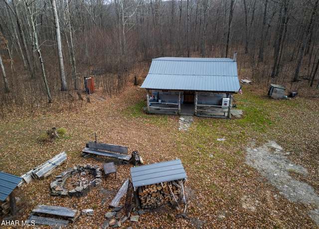Property at 477 Bucky Rd, Renovo, PA 17764, 1 bed