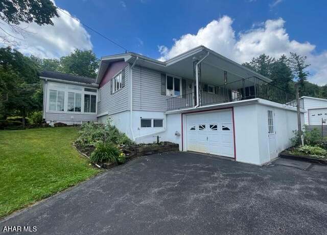 Property at 151 Bridge Ln Ln, Duncansville, PA 16635, 3 beds, 2 baths