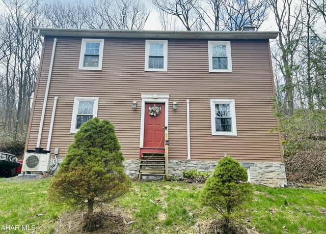 Property at 217 Good Shepherd Rd, Altoona, PA 16601, 3 beds, 2.5 baths