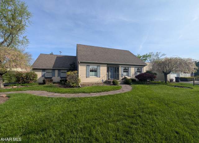 Property at 903 Garber St, Hollidaysburg, PA 16648, 4 beds, 2.5 baths