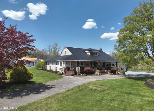 Property at 605 13th St, Duncansville, PA 16635, 3 beds, 2 baths