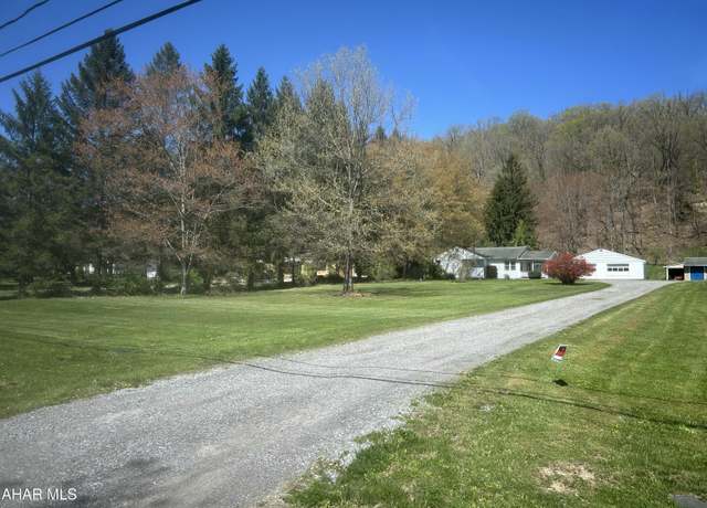 Property at 13620 S Eagle Valley Rd, Tyrone, PA 16686, 3 beds, 1.5 baths