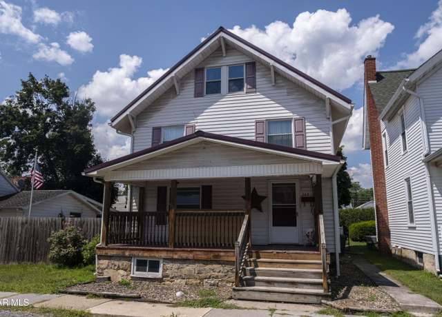 Property at 308 S 1st St, Bellwood, PA 16617, 4 beds, 1 bath