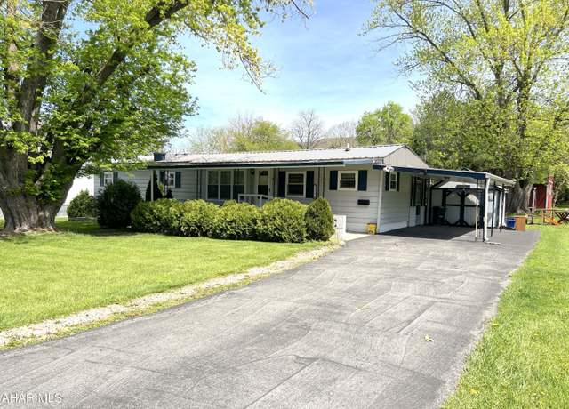 Property at 1427 Pitt Rd, Altoona, PA 16602, 3 beds, 1 bath