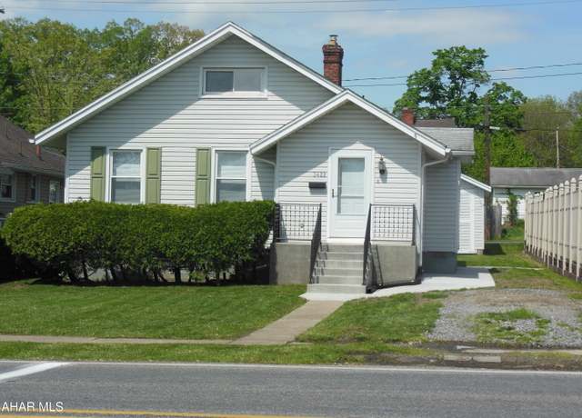 Property at 3422 Beale Ave, Altoona, PA 16601, 3 beds, 1 bath