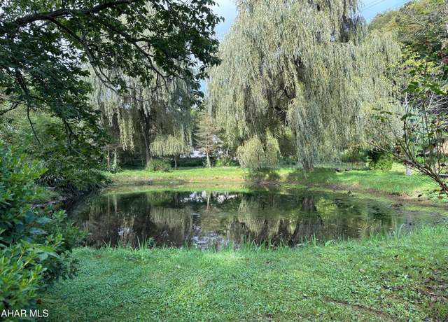 Property at 1773 Johnstown Rd, East Freedom, PA 16637, 3 beds, 1.5 baths