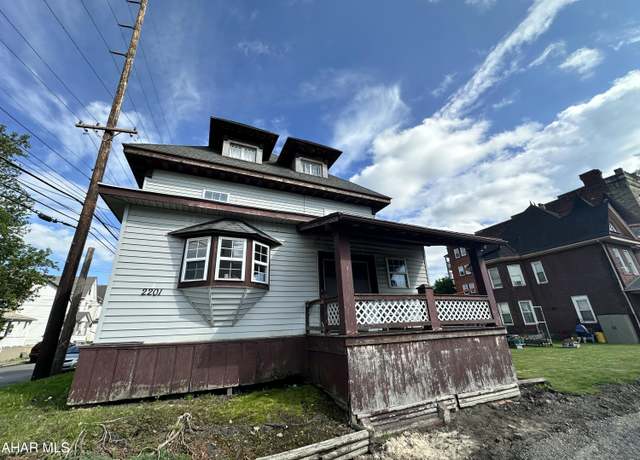 Property at 2201 Broad Ave, Altoona, PA 16602, 3 baths