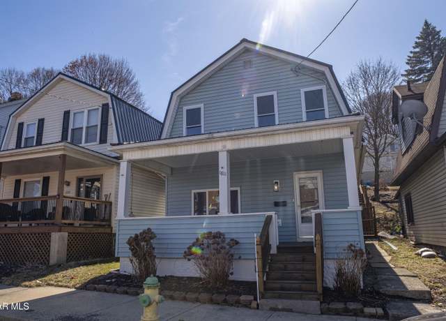 Property at 1811 5th St, Altoona, PA 16601, 3 beds, 2 baths