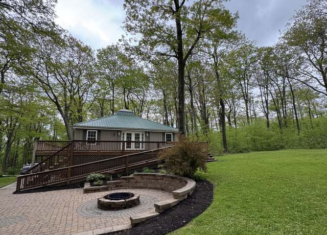 Property at 1453 Overland Pass Rd, Claysburg, PA 16625, 6 beds, 2 baths