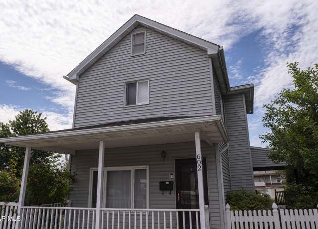 Property at 602 5th Ave, Altoona, PA 16602, 3 beds, 1 bath
