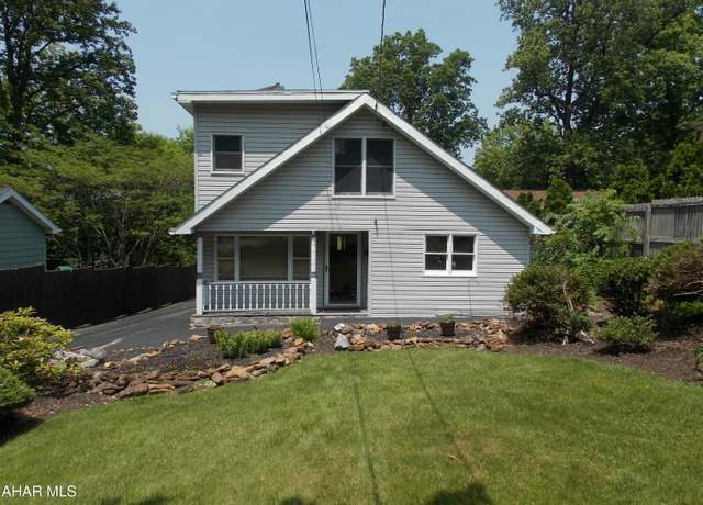 Property at 316 Forest St, Altoona, PA 16602, 2 beds, 2 baths