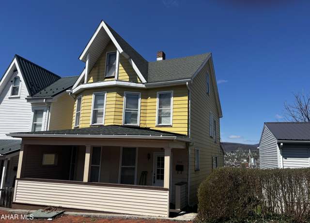 Property at 2008 2nd Ave, Altoona, PA 16602, 3 beds, 1 bath