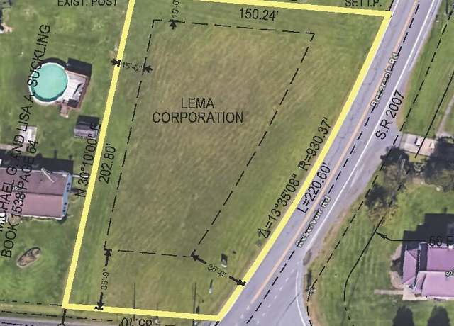 Property at 968 W Loop Rd, Hollidaysburg, PA 16648