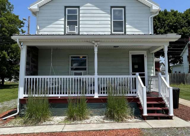 Property at 321 E Main St, Roaring Spring, PA 16673, 3 beds, 1 bath