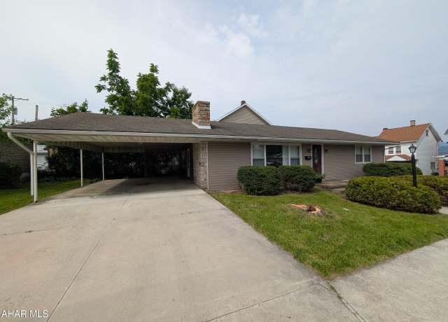 Property at 501 Bell Ave, Altoona, PA 16602, 2 beds, 1 bath