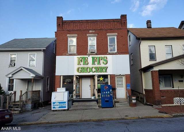 Property at 1224 2nd Ave, Altoona, PA 16602, 2 baths