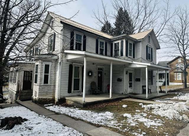 Property at 237 N Richard St, Bedford, PA 15522, 4 beds, 4 baths
