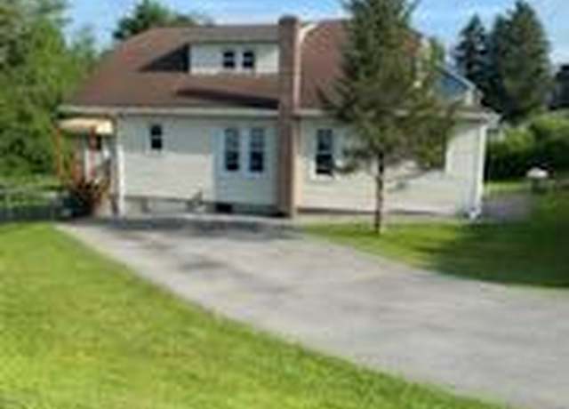 Property at 2704 Bigler Ave, Northern Cambria, PA 15714, 4 beds, 1 bath