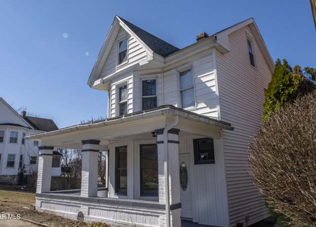 Property at 1904 2nd Ave, Altoona, PA 16602, 2 beds, 1 bath