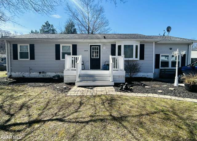 Property at 1409 Brook Run Dr, Altoona, PA 16601, 3 beds, 1 bath