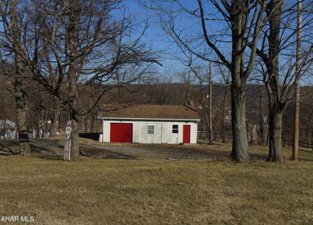 Property at 346 West St, Everett, PA 15537