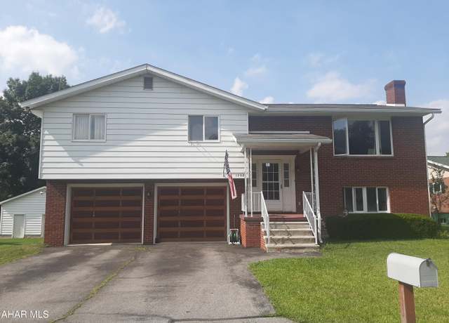 Property at 1208 Sonman Ave, Portage, PA 15946, 3 beds, 1.5 baths