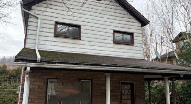 Photo of 723 Cameron Ave, Beaverdale, PA 15921