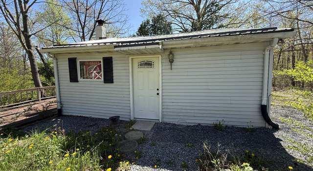 Photo of 229 Celtic Ln, Altoona, PA 16601