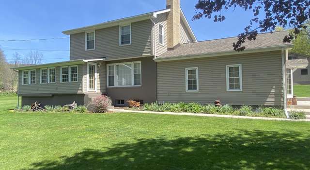 Photo of 713 Seneca Ln, Roaring Spring, PA 16673