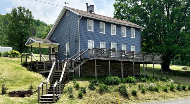 Photo of 686 Cherry Run Rd, Ford City, PA 16226