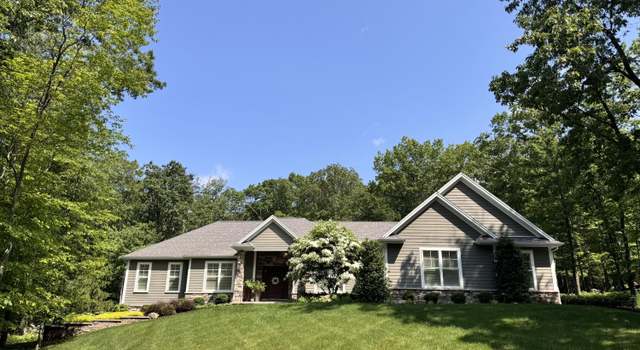 Photo of 11 Wildwood Circle Cir, Hollidaysburg, PA 16648