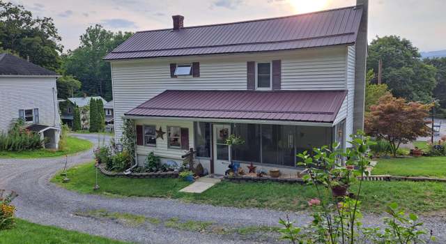 Photo of 156 Oak St, Claysburg, PA 16625