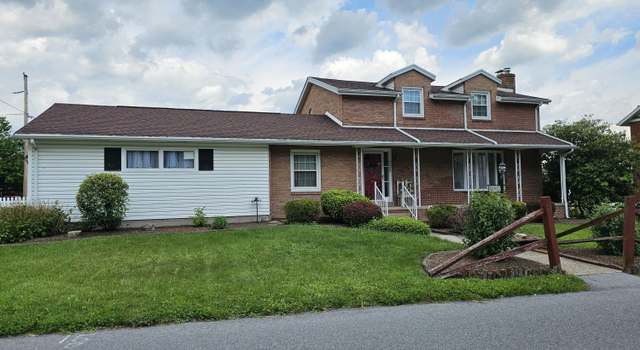 Photo of 812 Park Blvd, Altoona, PA 16601