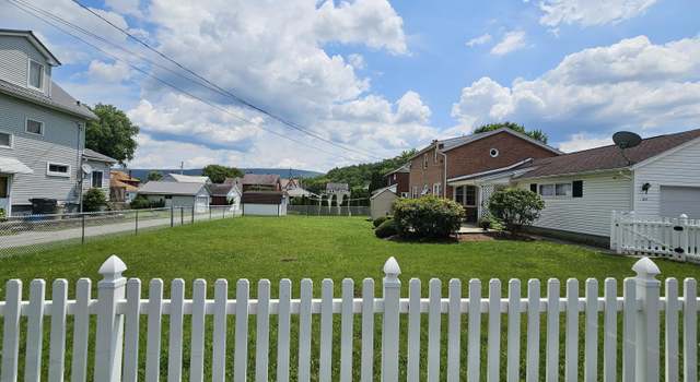 Photo of 812 Park Blvd, Altoona, PA 16601