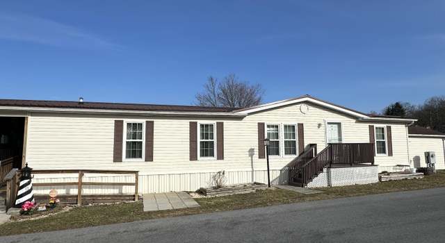 Photo of 506 Earnhardt Dr, Altoona, PA 16601